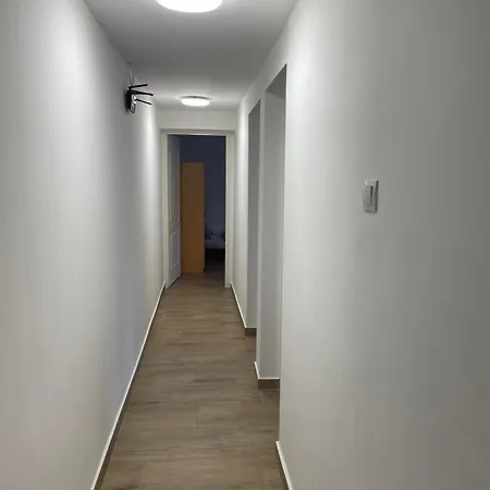 Sajo Vendeghaz アパート Sajoszoged